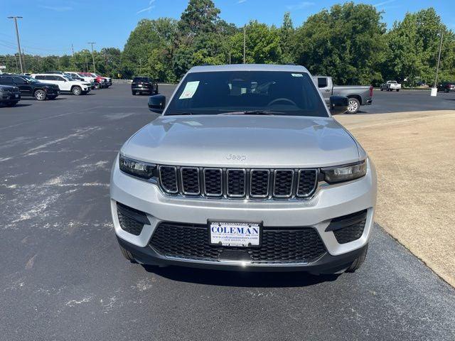 2025 Jeep Grand Cherokee GRAND CHEROKEE LAREDO X 4X2