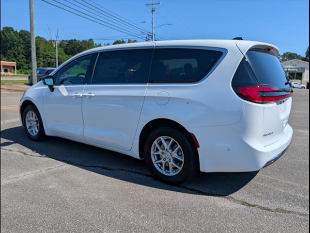 2025 Chrysler Pacifica PACIFICA SELECT
