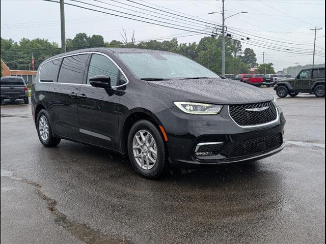 2025 Chrysler Pacifica PACIFICA SELECT