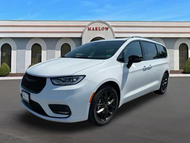 2025 Chrysler Pacifica PACIFICA LIMITED