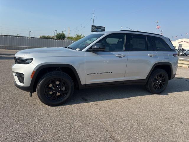 2025 Jeep Grand Cherokee GRAND CHEROKEE ALTITUDE 4X2