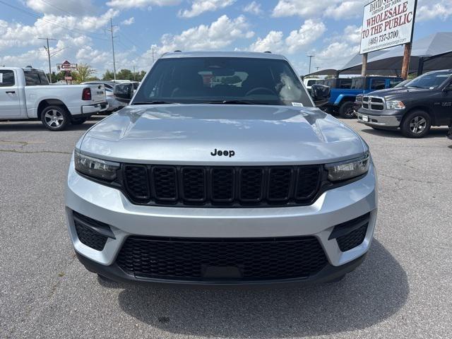 2025 Jeep Grand Cherokee GRAND CHEROKEE ALTITUDE 4X2