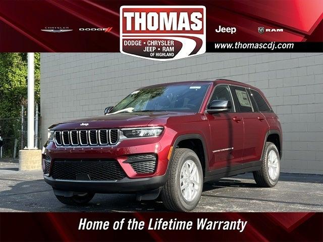 2025 Jeep Grand Cherokee GRAND CHEROKEE LAREDO X 4X4