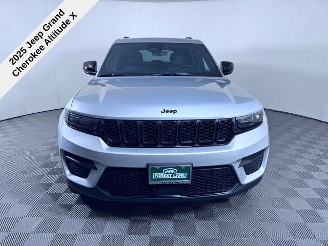 2025 Jeep Grand Cherokee GRAND CHEROKEE ALTITUDE X 4X2