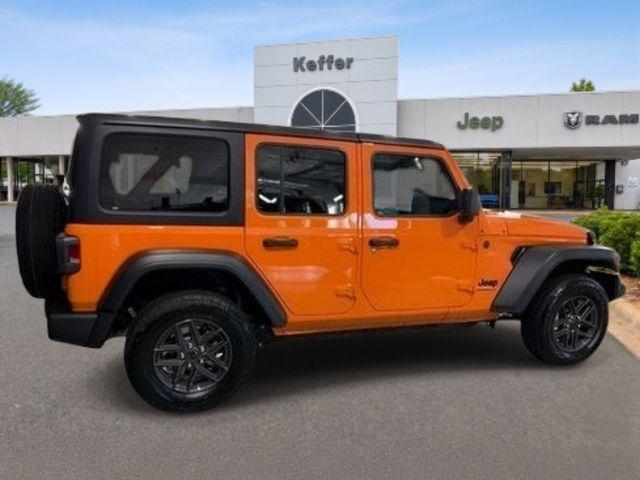 2025 Jeep Wrangler 4-Door Summit 4x4