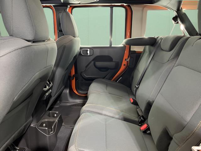 2025 Jeep Wrangler 4-Door Summit 4x4