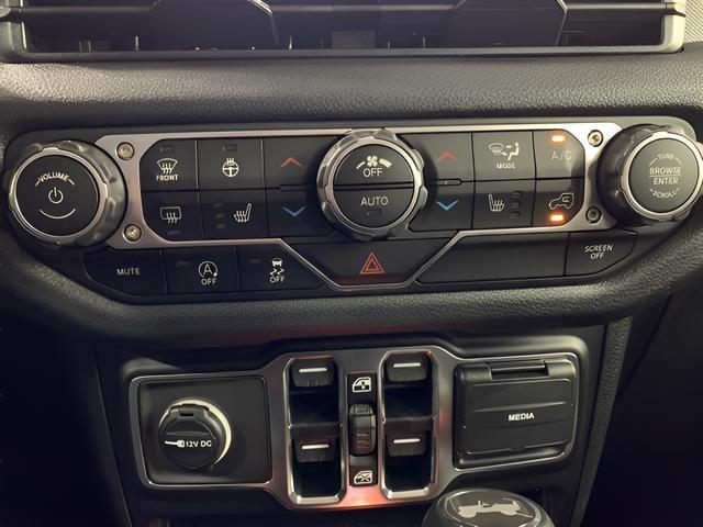 2025 Jeep Wrangler 4-Door Summit 4x4