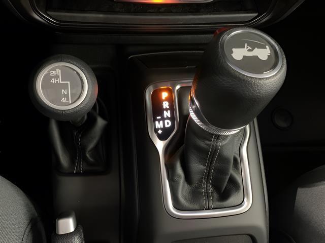 2025 Jeep Wrangler 4-Door Summit 4x4