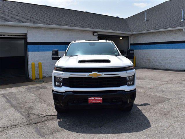 2024 Chevrolet Silverado 2500HD 4WD Double Cab Standard Bed Custom