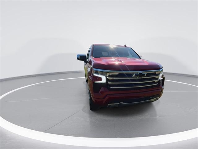 2023 Chevrolet Silverado 1500 4WD Crew Cab Short Bed High Country