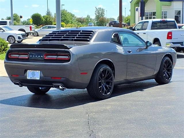 2018 Dodge Challenger SXT