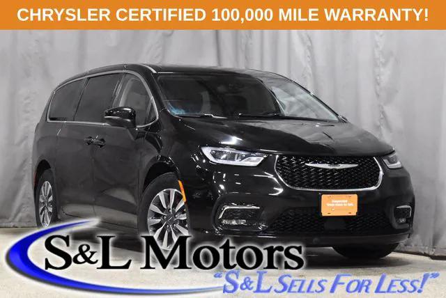 2023 Chrysler Pacifica Hybrid Touring L