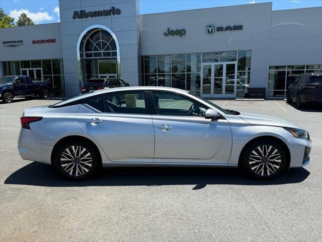 2023 Nissan Altima SV FWD