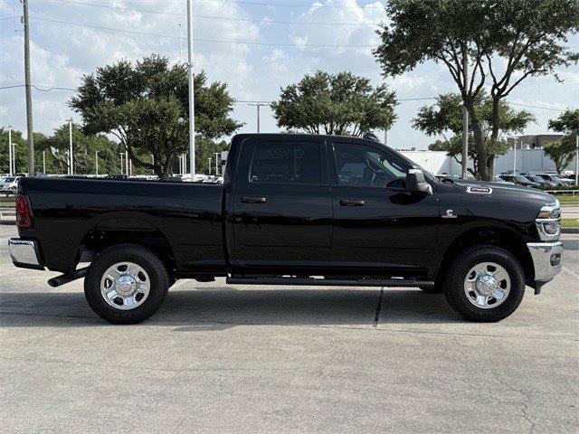 2025 RAM 2500 Tradesman Crew Cab 4x4 64 Box