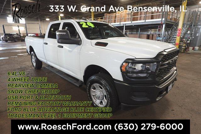 2024 RAM 3500 Tradesman Crew Cab 4x4 8 Box