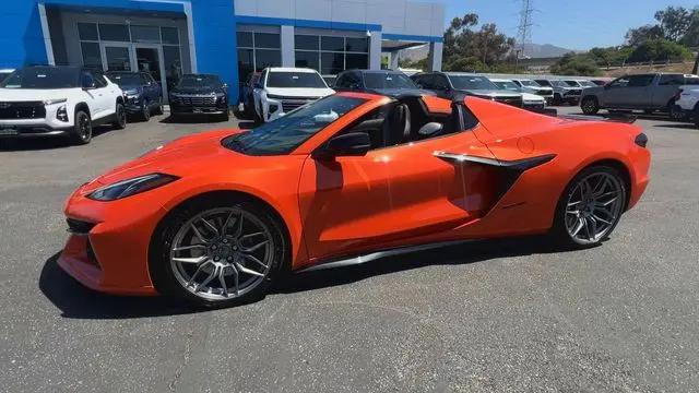 2025 Chevrolet Corvette Z06 RWD Convertible 2LZ