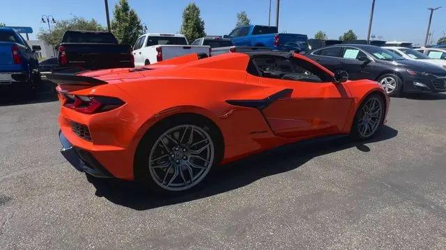 2025 Chevrolet Corvette Z06 RWD Convertible 2LZ