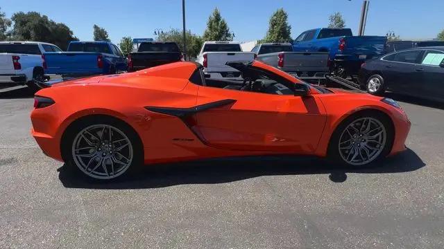 2025 Chevrolet Corvette Z06 RWD Convertible 2LZ