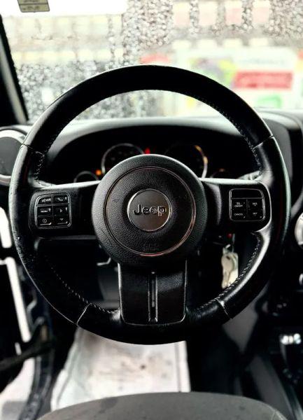 2017 Jeep Wrangler Unlimited Sahara 4x4