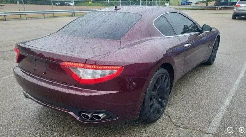 2010 Maserati GranTurismo Base