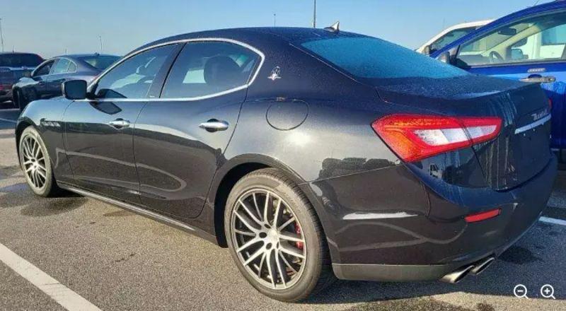 2015 Maserati Ghibli Base