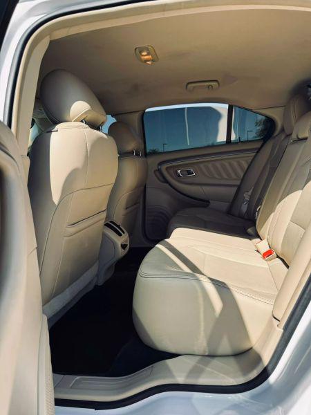 2013 Ford Taurus SEL