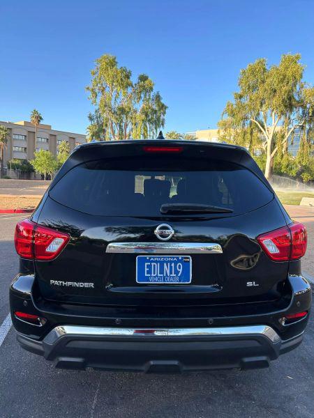 2020 Nissan Pathfinder SL 2WD