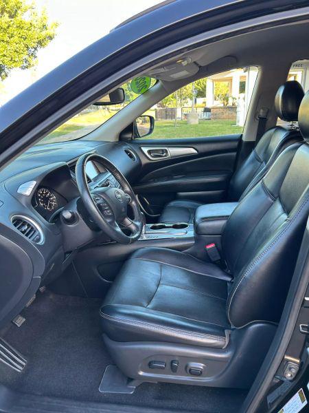 2020 Nissan Pathfinder SL 2WD