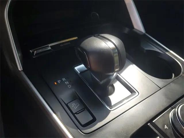 2024 Mazda X-90 3.3 Turbo Select