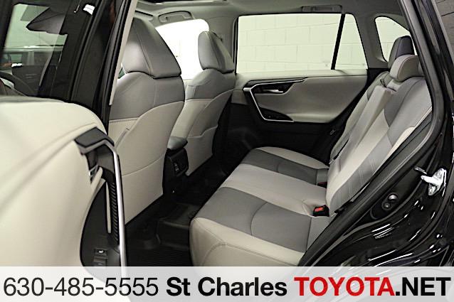 2024 Toyota RAV4 Limited - Photo 15