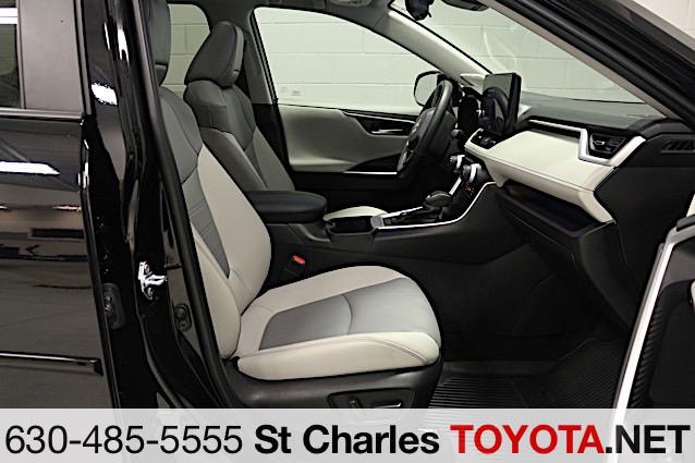 2024 Toyota RAV4 Limited - Photo 17