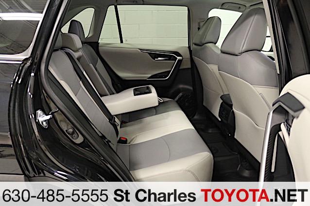 2024 Toyota RAV4 Limited - Photo 19