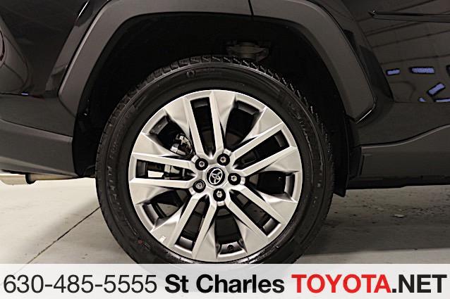 2024 Toyota RAV4 Limited - Photo 25