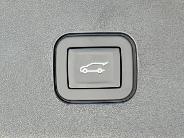 2026 Cadillac iQ Luxury