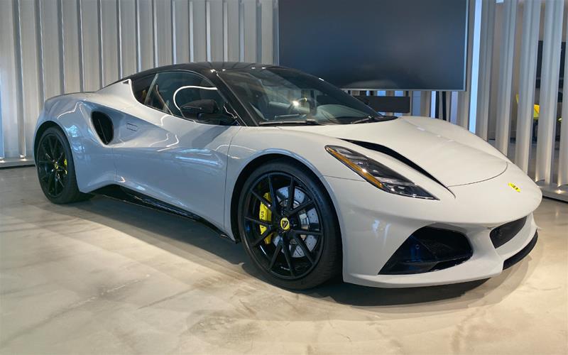 /2024 Lotus Emira