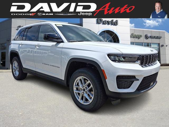 2025 Jeep Grand Cherokee Laredo X 4x4 for sale in Glen Mills, PA