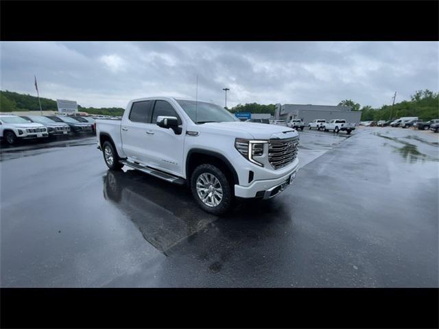 2023 GMC Sierra 1500 4WD Crew Cab Short Box Denali