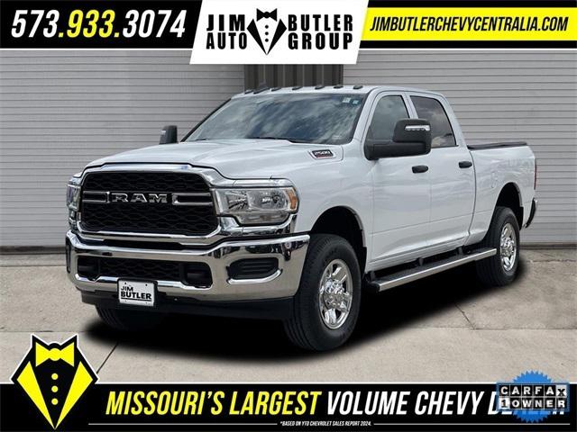 2024 RAM 2500 Tradesman Crew Cab 4x4 64 Box