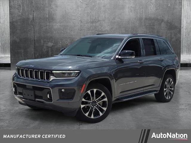 2022 Jeep Grand Cherokee Overland 4x2