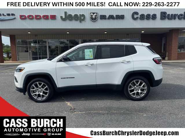 2022 Jeep Compass Latitude Lux 4x4