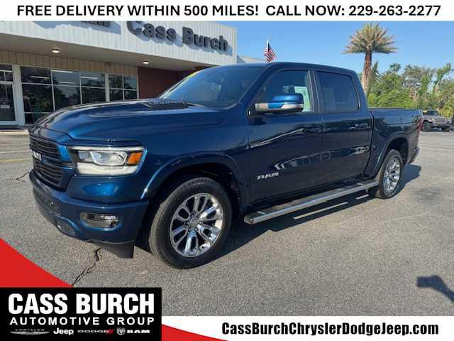 2022 RAM 1500 Laramie Crew Cab 4x4 57 Box