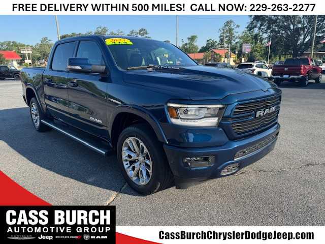 2022 RAM 1500 Laramie Crew Cab 4x4 57 Box