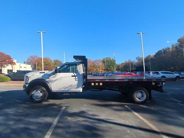 2024 RAM Ram 5500 Chassis Cab RAM 5500 TRADESMAN CHASSIS REGULAR CAB 4X4 108 CA 2024 RAM Ram 5500 Chassis Cab RAM 5500 TRADESMAN CHASSIS REGULAR CAB 4X4 108 CA