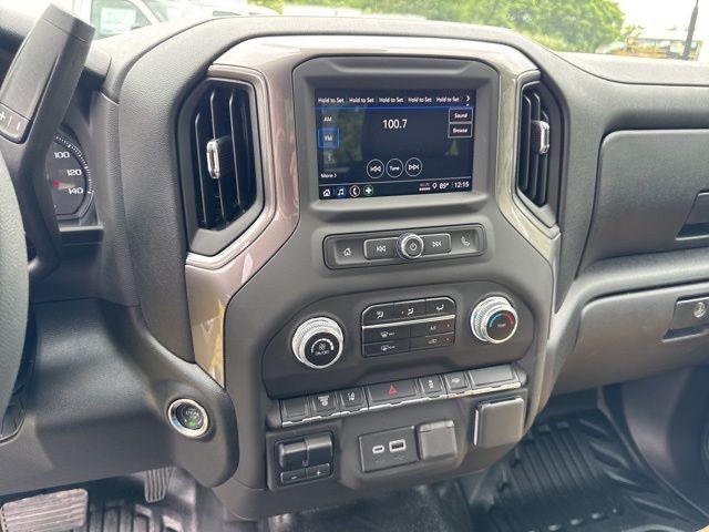 2025 GMC Sierra 3500HD 2WD Regular Cab Long Bed Pro