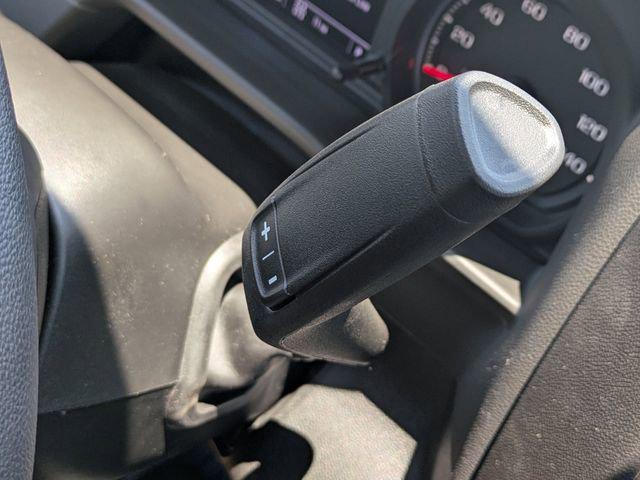 2025 GMC Sierra 2500HD 4WD Crew Cab Standard Bed Pro