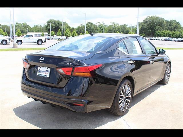 2023 Nissan Altima SV FWD