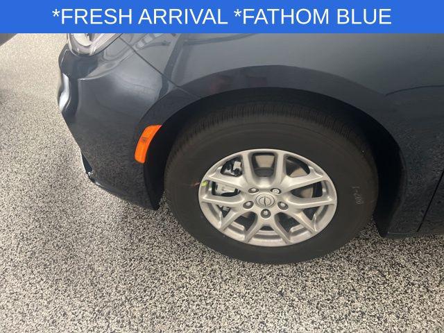 2025 Chrysler Pacifica PACIFICA SELECT