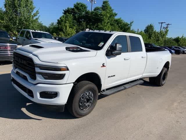 2025 RAM Ram 3500 RAM 3500 LARAMIE CREW CAB 4X4 8 BOX