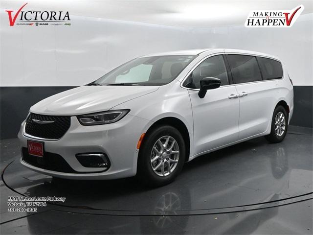 2025 Chrysler Pacifica PACIFICA SELECT