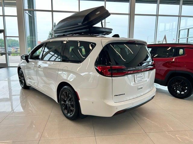 2025 Chrysler Pacifica PACIFICA SELECT